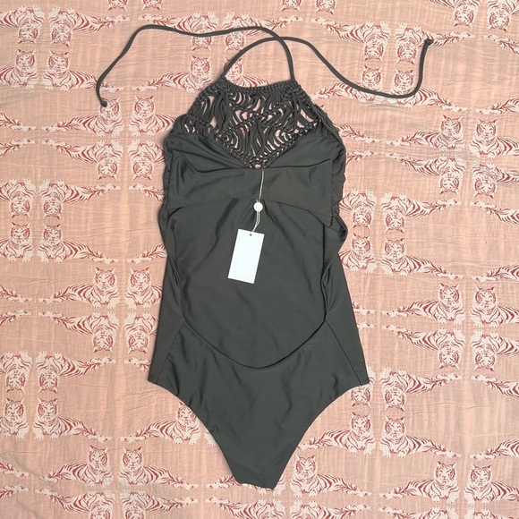 Mikoh Moorea Grey Macrame One Piece Size XL NWT - Picture 7 of 7